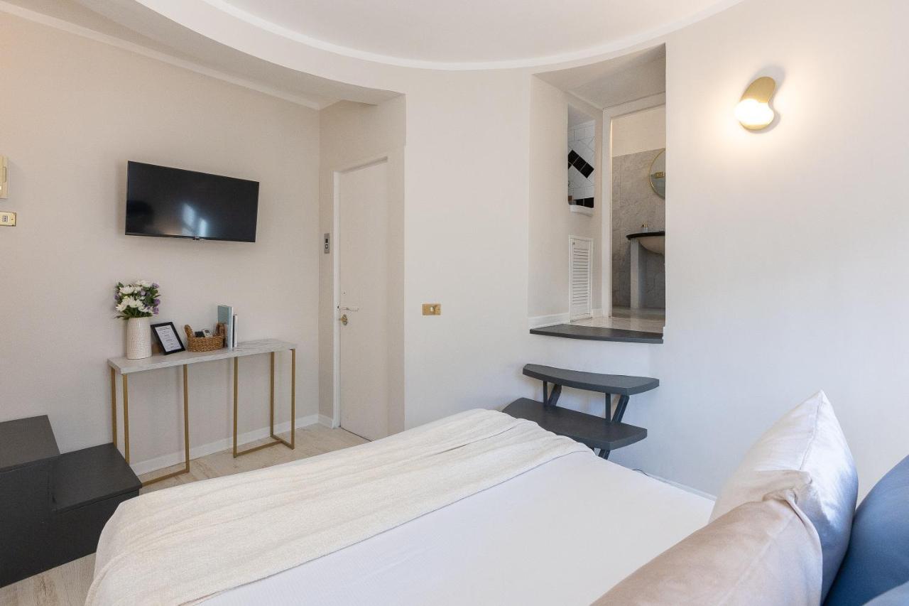 Tiny Studio Piazza Del Popolo Hotel Roma Esterno foto